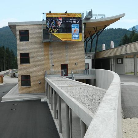 Hotel Garni Haus Alpine - Chiemgau Karte Inkl 루폴딩 외부 사진